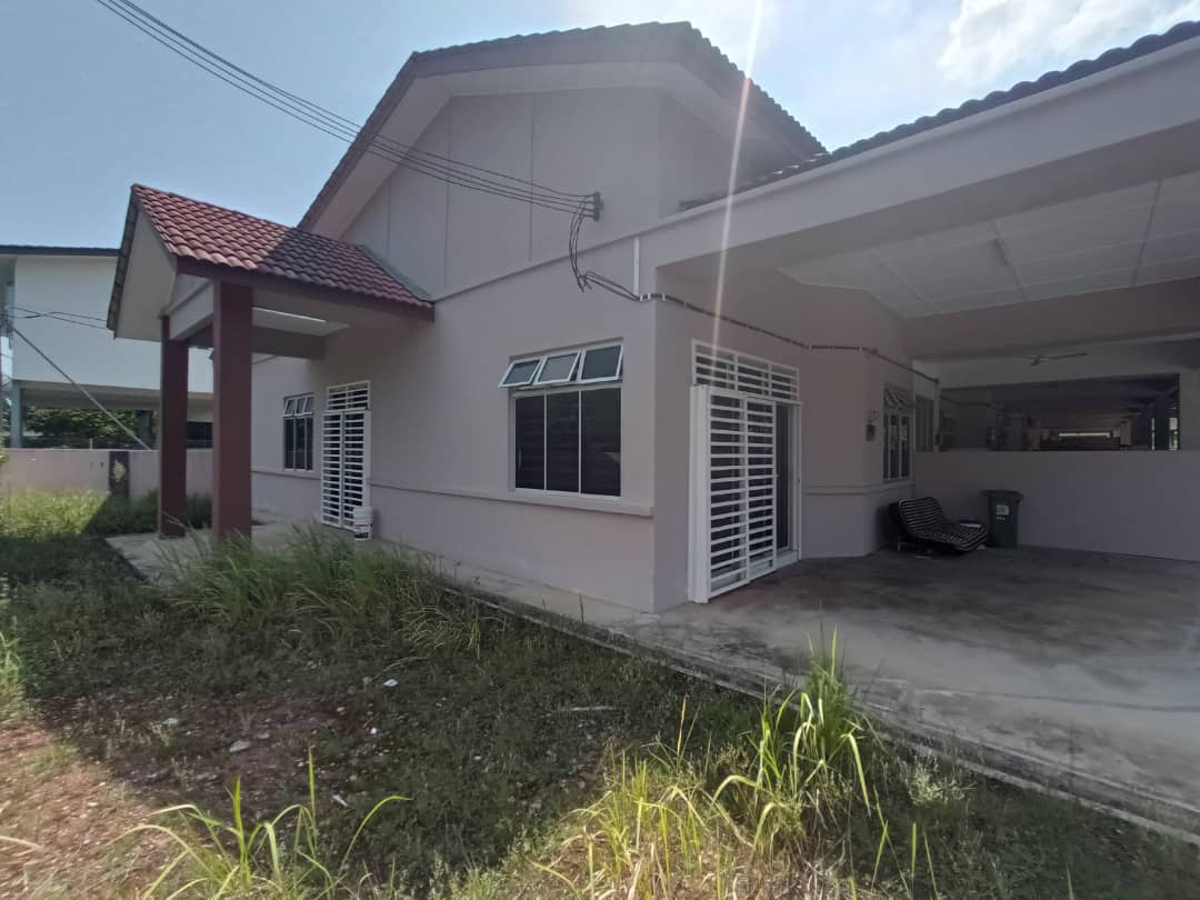 Single Storey End Lot Bukit Setongkol Maju - photo 3