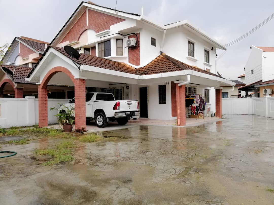 Corner Lot Double Storey Seksyen Tujuh Shah Alam