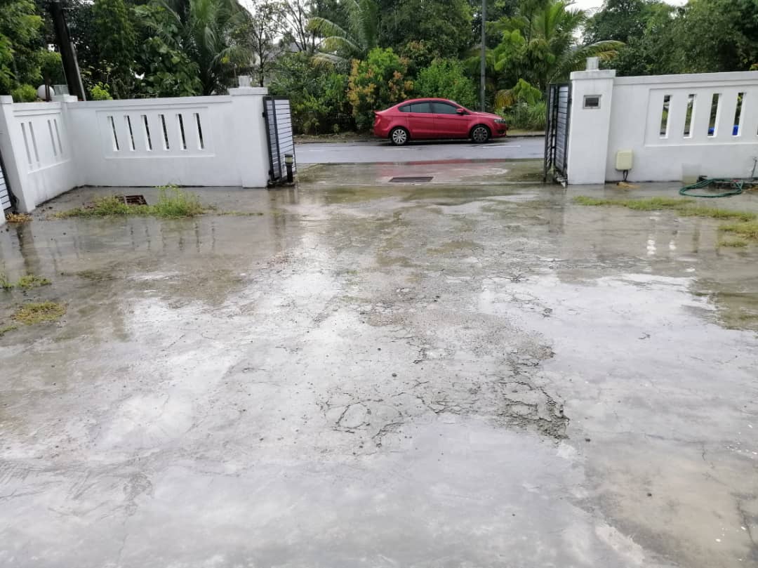 Corner Lot Double Storey Seksyen Tujuh Shah Alam - photo 2
