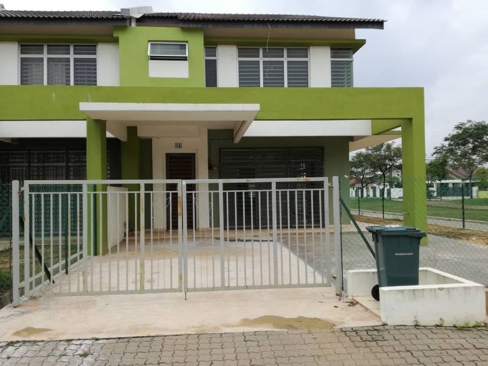 Double Storey End Lot Kotasas Precint Tiga Kuantan
