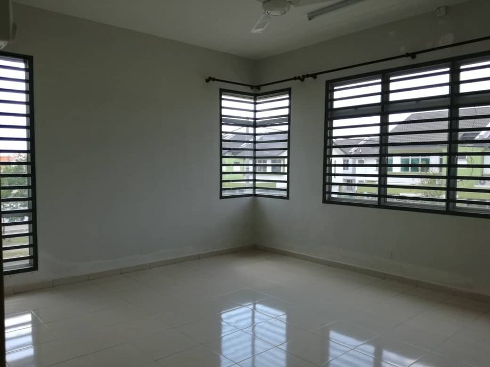 Double Storey End Lot Kotasas Precint Tiga Kuantan - photo 5