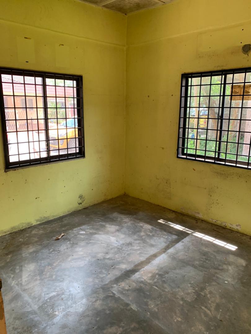 Semi-D Single Storey Taman Seriku Batu 12 Kuantan - photo 6