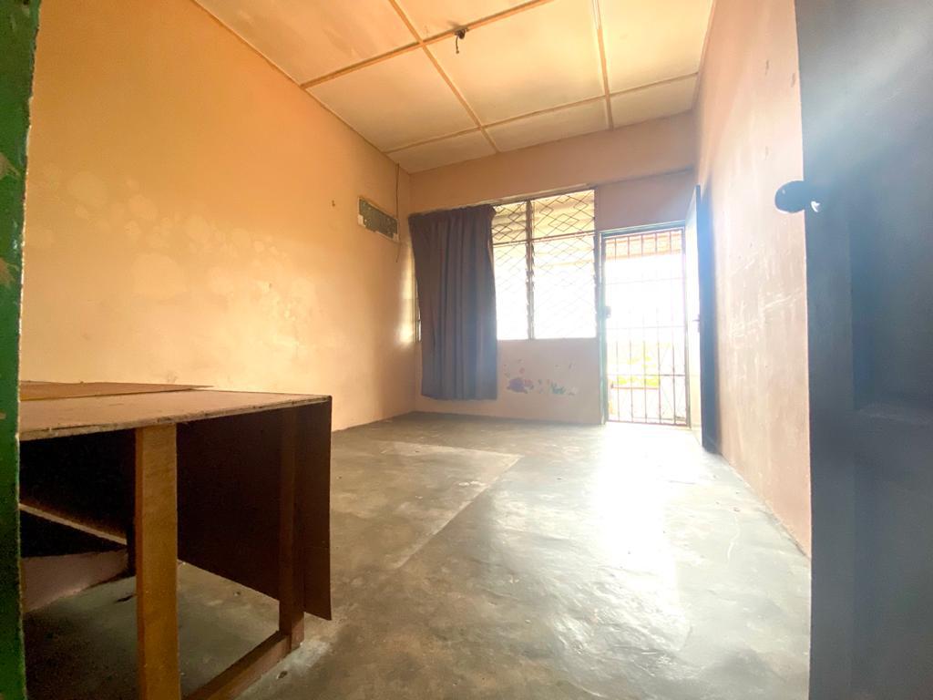 End Lot Double Storey Seri Teruntum Kuantan - photo 3