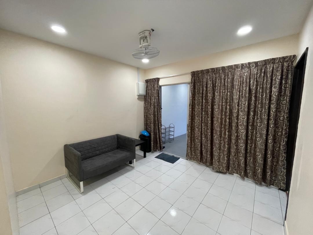 Single Storey Semi-D Taman Seri Inderapura Kuantan - photo 4