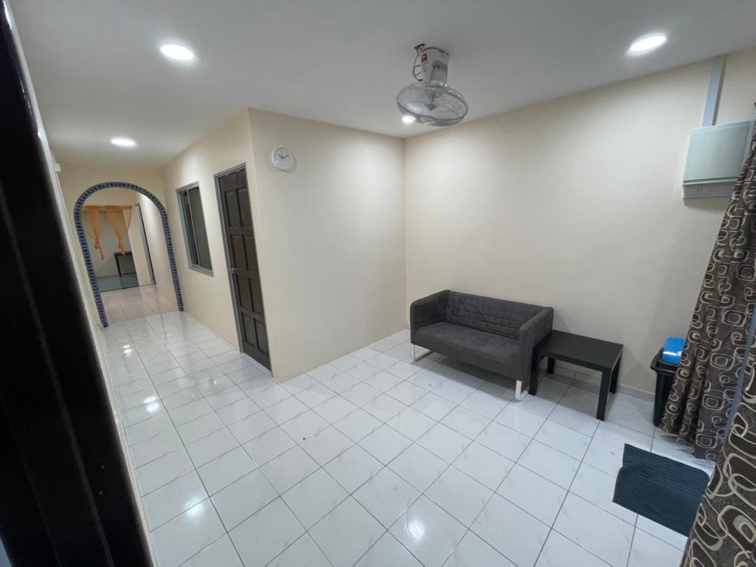 Single Storey Semi-D Taman Seri Inderapura Kuantan - photo 5
