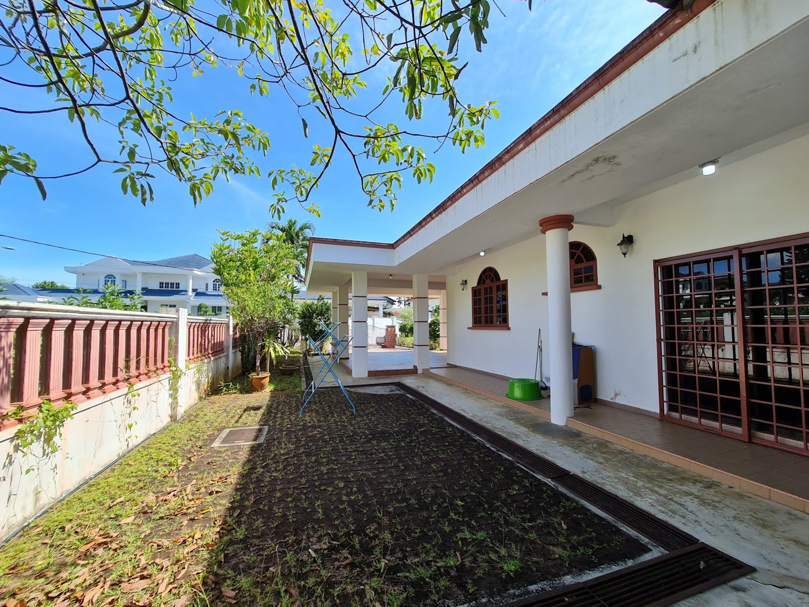 Single Storey Bungalow Indera Mahkota Lima Kuantan - photo 3