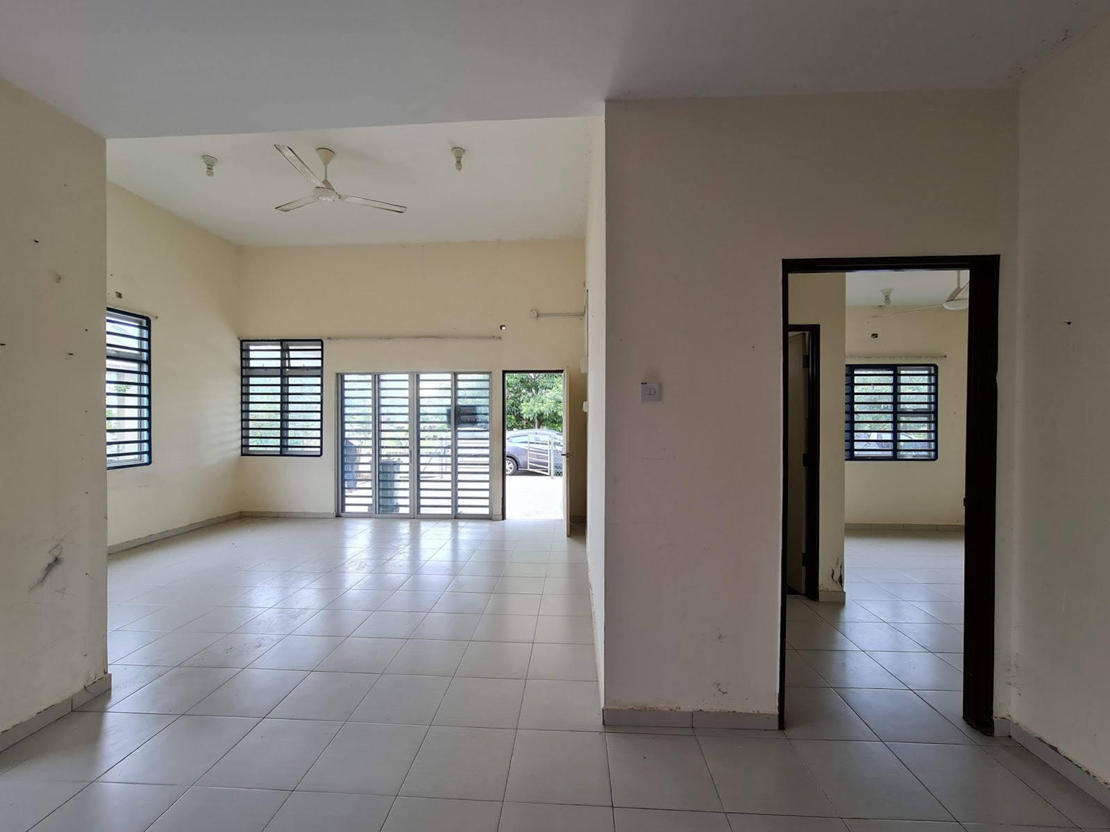 Single Storey Semi-D Bukit Rangin Perdana Kuantan - photo 4