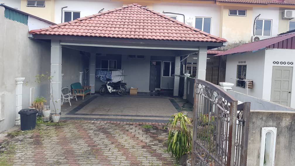 Teres Dua Tingkat Kerteh Kemaman