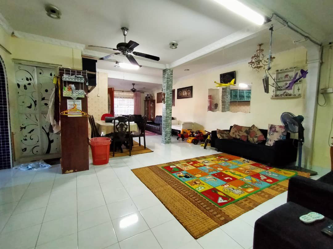 Corner Lot Dua Tingkat Taman Cenderawasih Kuantan - photo 3