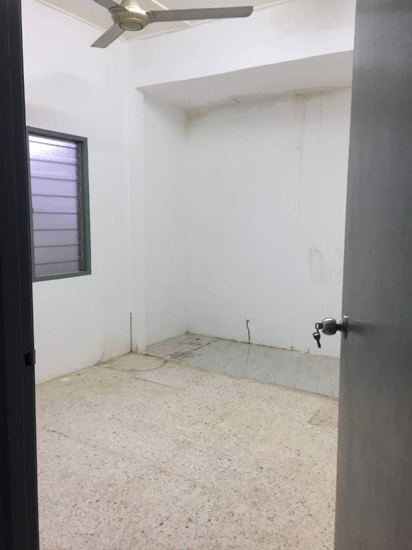 Single Storey Terrace Taman Setali Indah Kuantan - photo 6