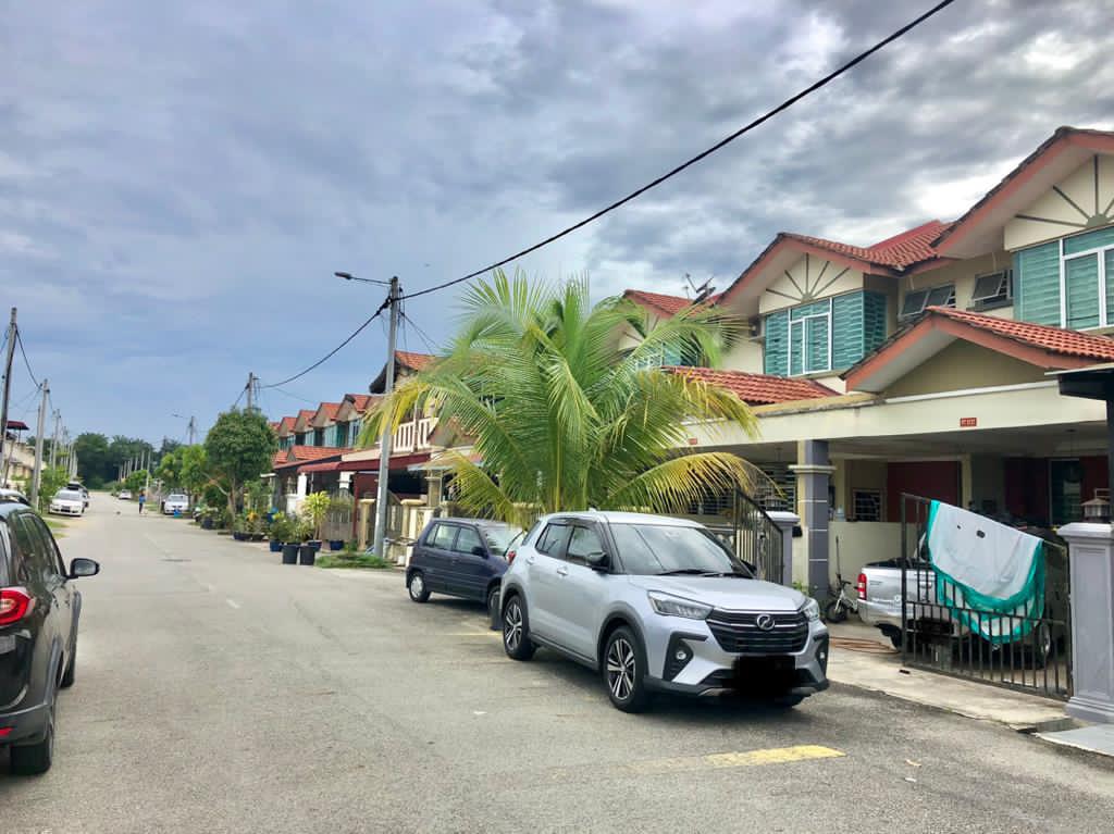 Teres Dua Tingkat Banggol Indah Kemaman - photo 2