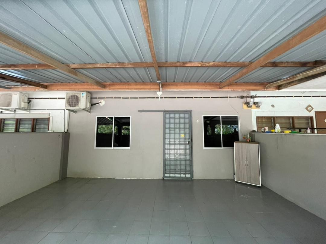 Single Storey Terrace Tmn Semambu Baru Kuantan - photo 2