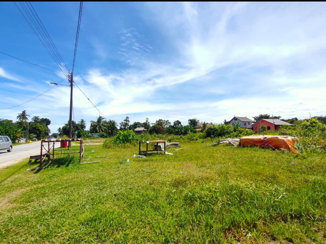 Tanah Bangunan Kampung Tanjung Sabtu Terengganu
