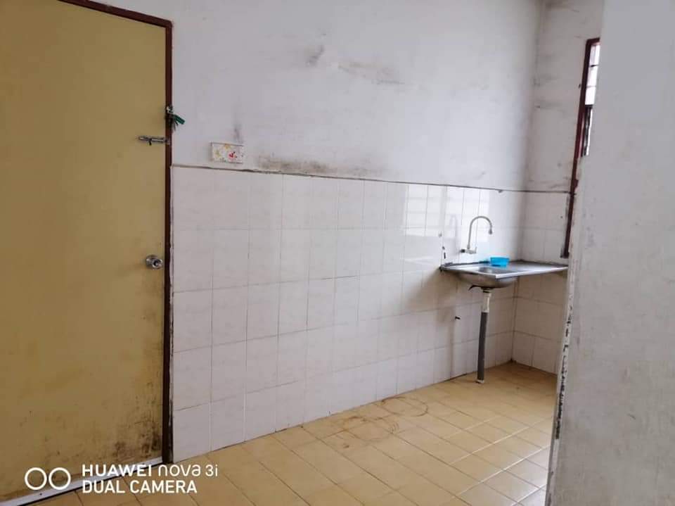 Corner Lot Teres Setingkat Taman Pandan Damai 2 - photo 5