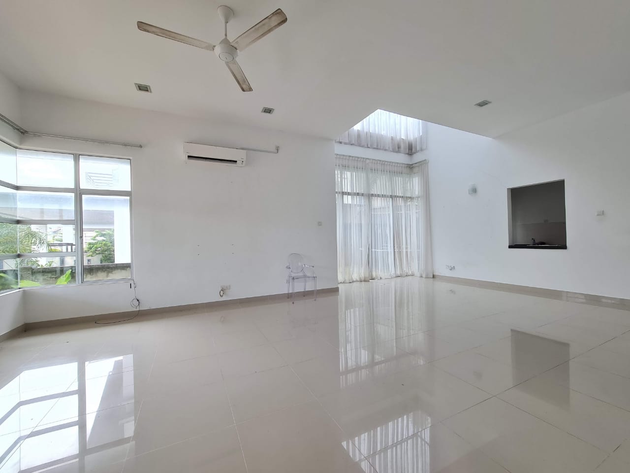 STRATEGIC LOCATION Bungalow 2 Storey Bukit Istan - photo 2
