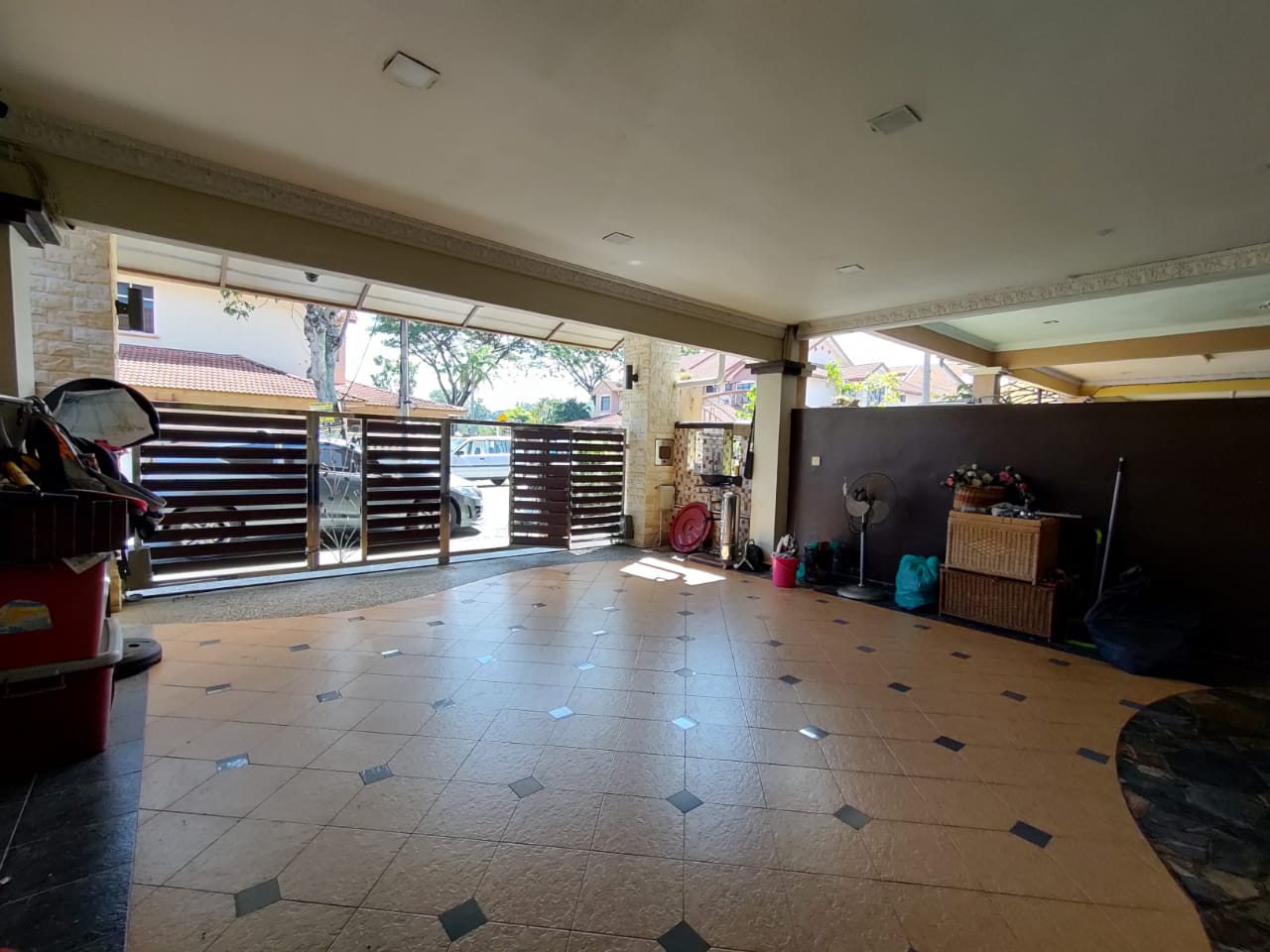 Teres 2 Tingkat Taman Bukit Ubi Kuantan LUAS - photo 6