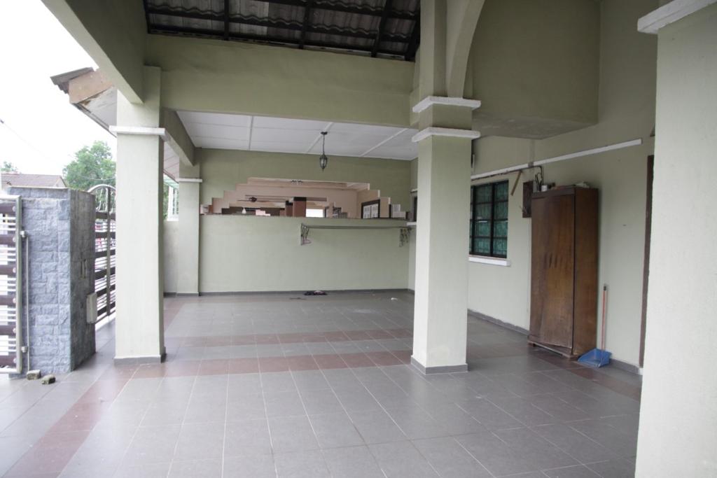 Corner Lot Semi - D Seberang Balok Kuantan CANTIK - photo 9