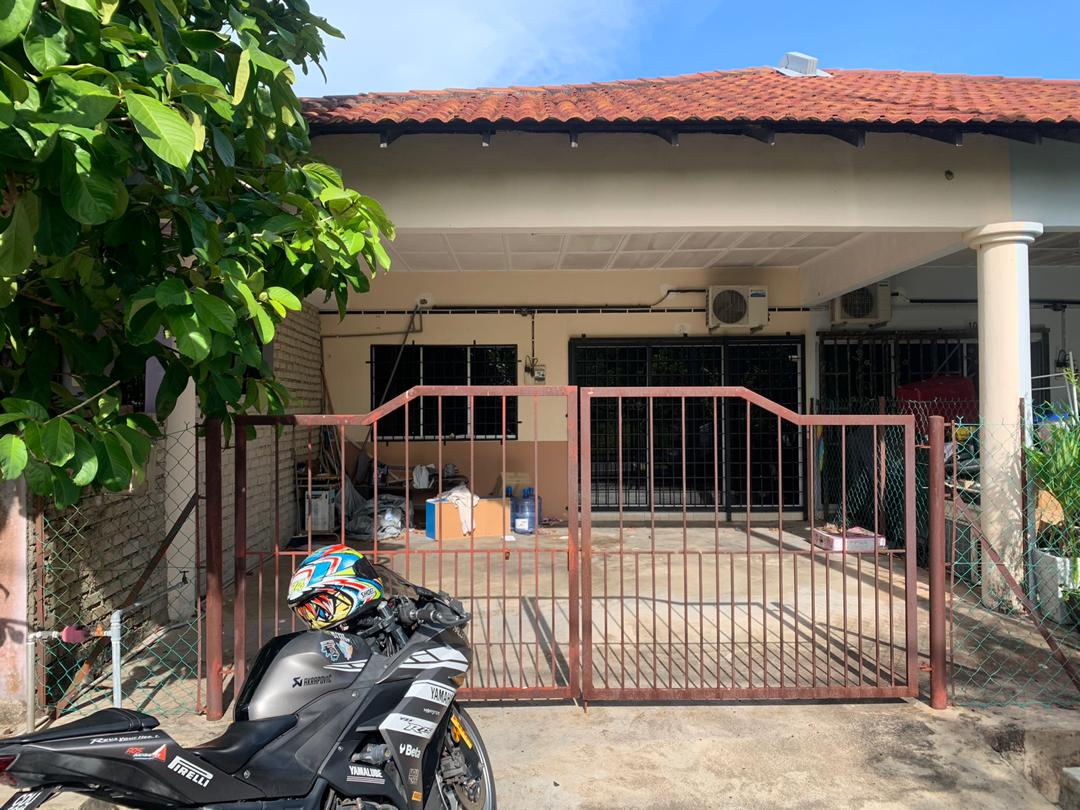 Teres Setingkat Kempadang Anak Air Jaya Kuantan