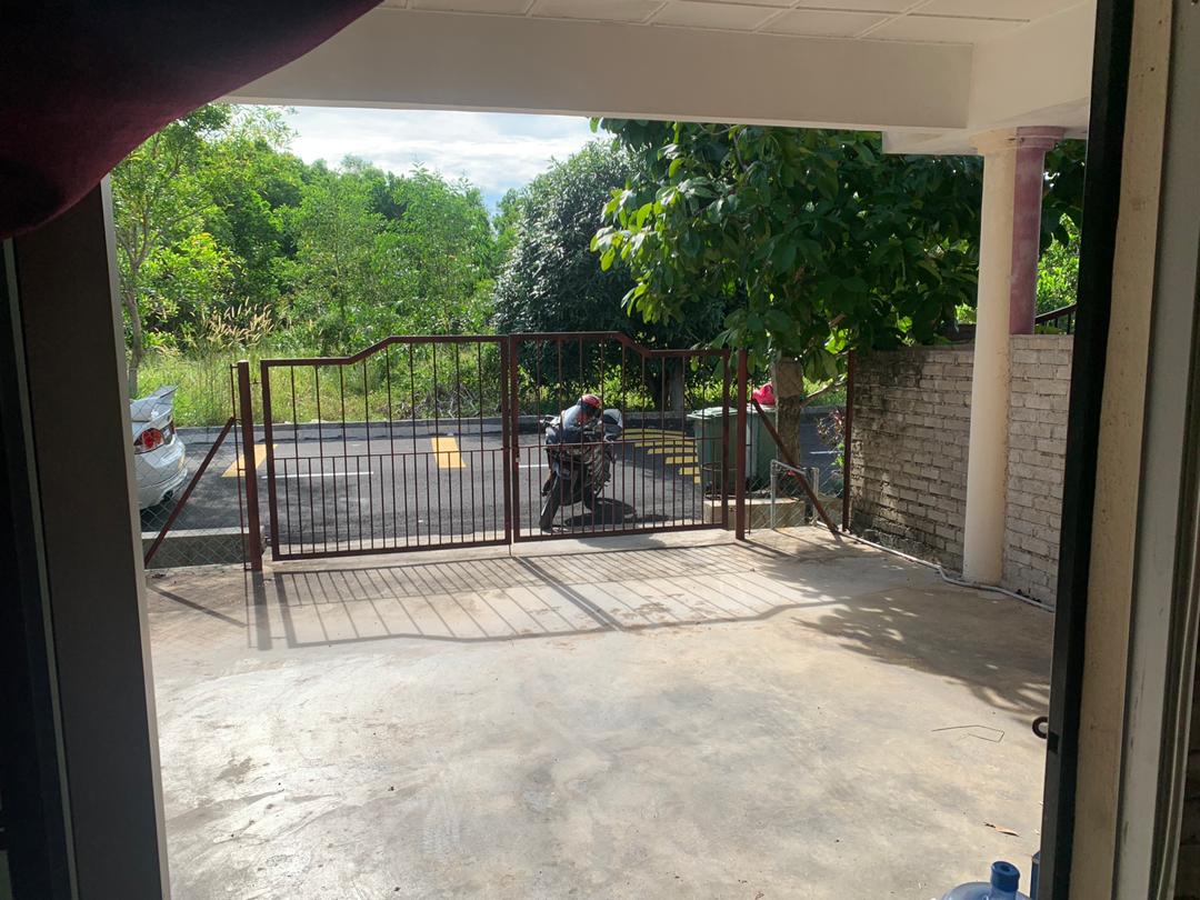 Teres Setingkat Kempadang Anak Air Jaya Kuantan - photo 8