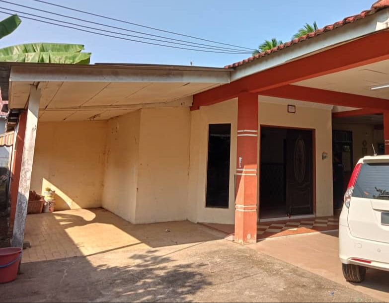 Banglo Setingkat Gong Pauh Kemaman