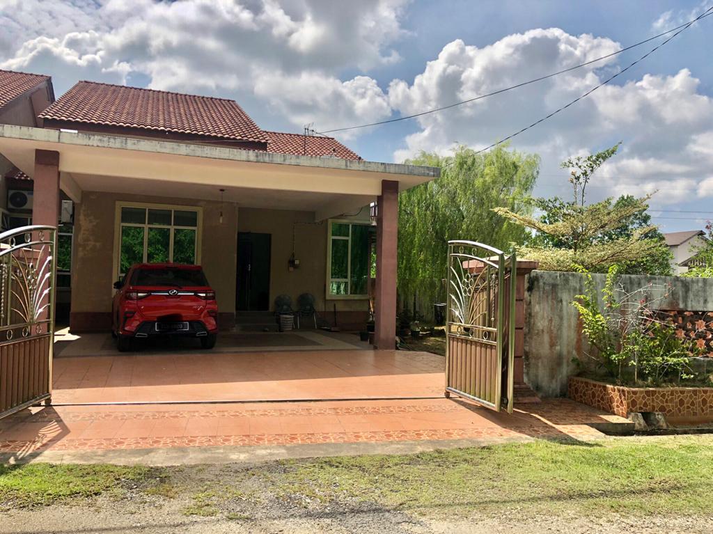 Semi - D Setingkat Taman Seroja Binjai Kemaman
