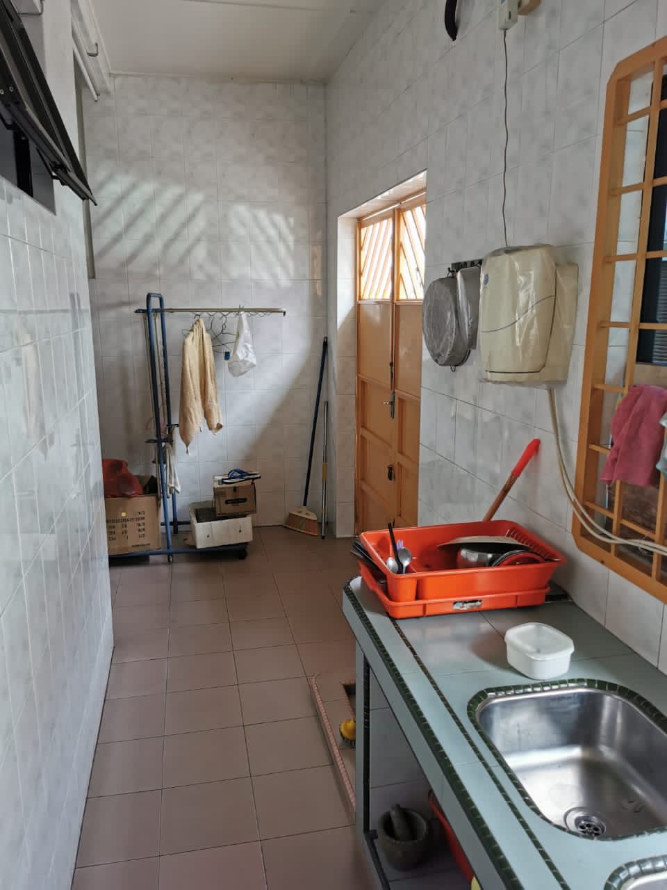 Teres 2 Tingkat Air Putih Kuantan PARTLY FURNISHED - photo 4