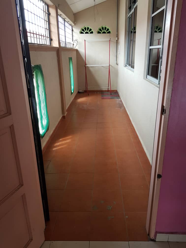 Teres End Lot Setingkat Taman Seri Mahkota Permai - photo 10