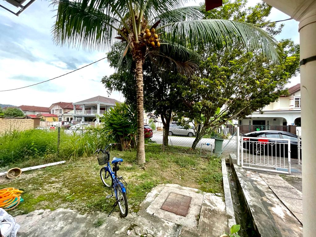 Semi - D Cluster End Lot 2 Tingkat Puncak Alam - photo 3