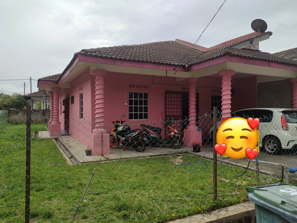 Semi - D Setingkat Taman Berjaya Permai Kuantan