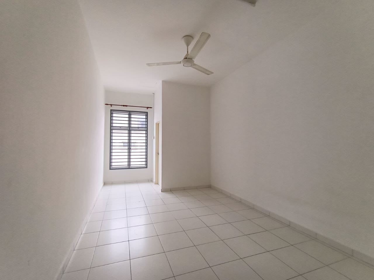Double Storey Indera Mahkota 1 Kuantan BRAND NEW - photo 3