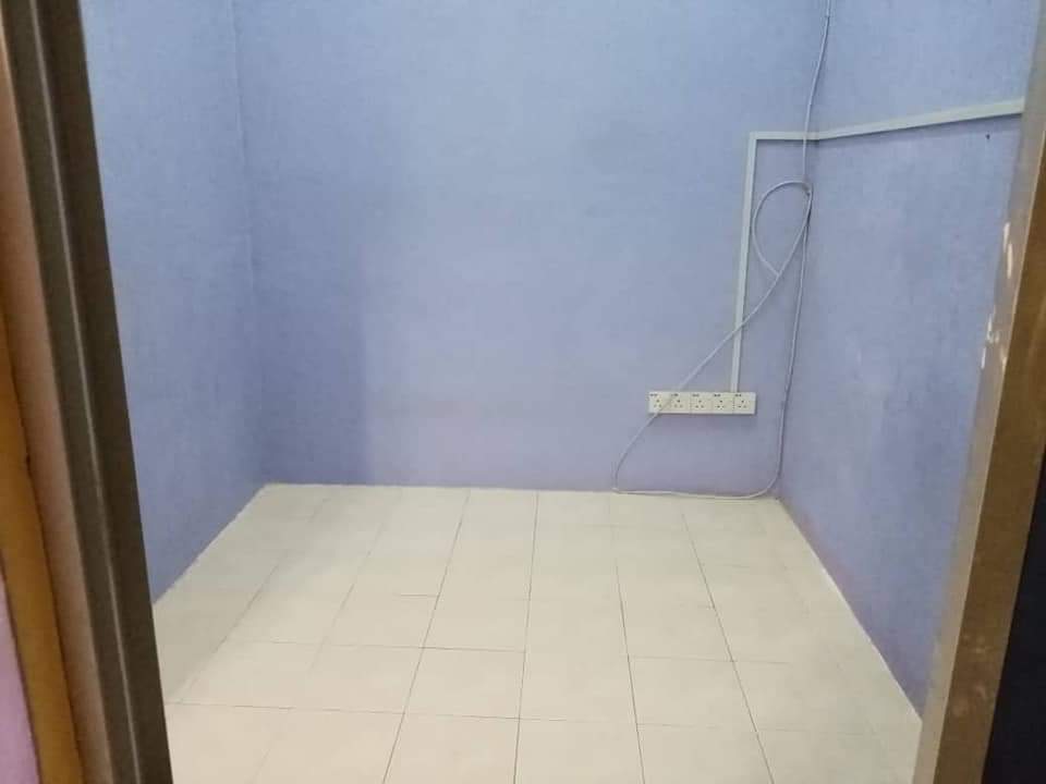 Teres Setingkat Taman Tunas Mahkota Permai - photo 6