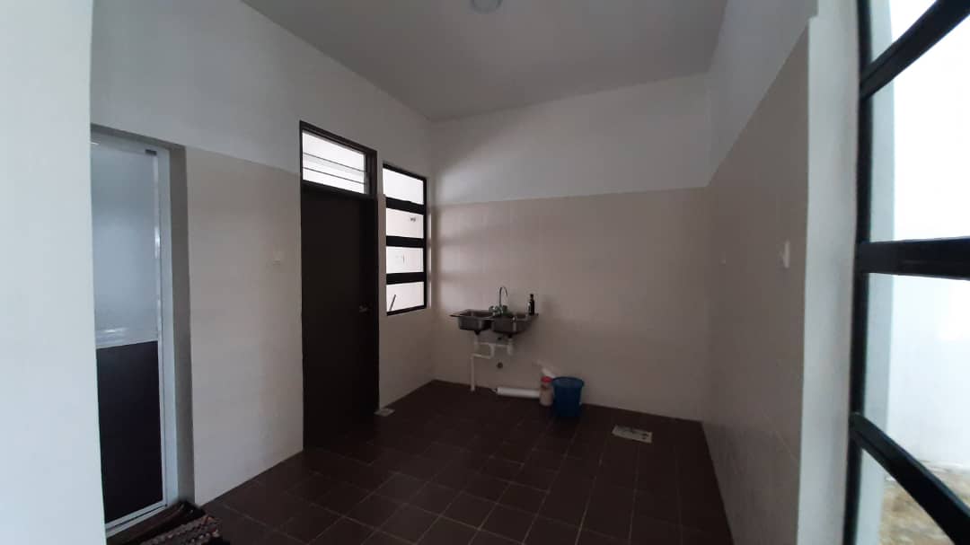 Teres 2 Tingkat Taman Cenderawasih Pesona Kuantan - photo 6