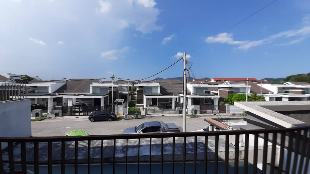 Teres 2 Tingkat Taman Cenderawasih Pesona Kuantan - photo 10