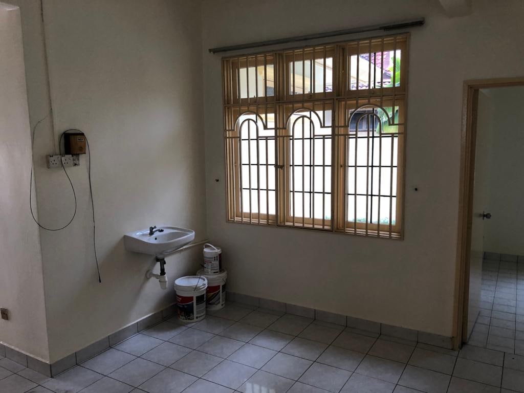 One And Half Storey Semi - D Jalan Empangan - photo 3