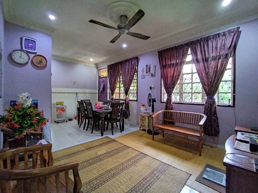 Semi - D Setingkat Taman Balok Perdana Kuantan - photo 3