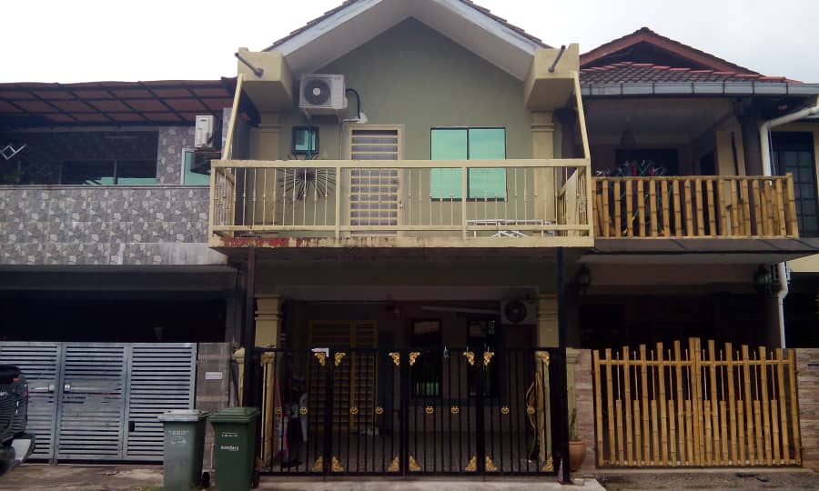 Teres 2 Tingkat Taman Cenderawasih Kuantan