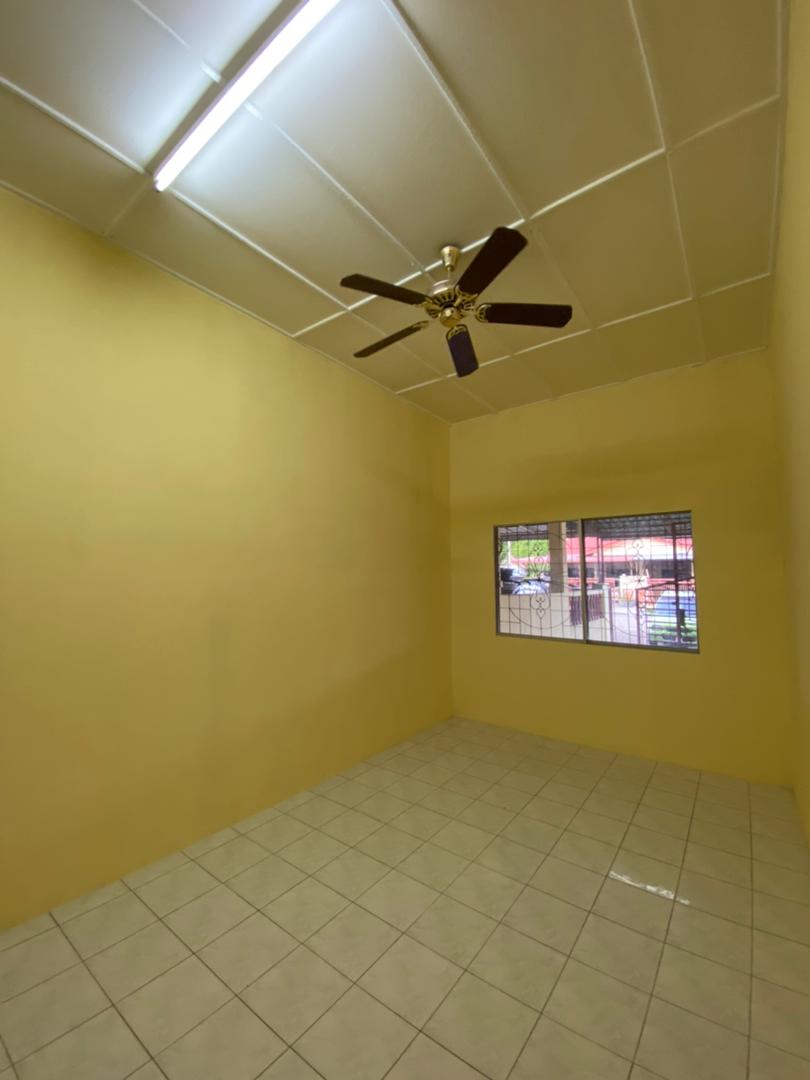 Teres Setingkat Taman Tualang Indah Mentakab - photo 8