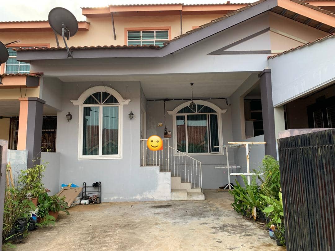Teres 2 Tingkat Taman PSJ Sungai Karang Darat
