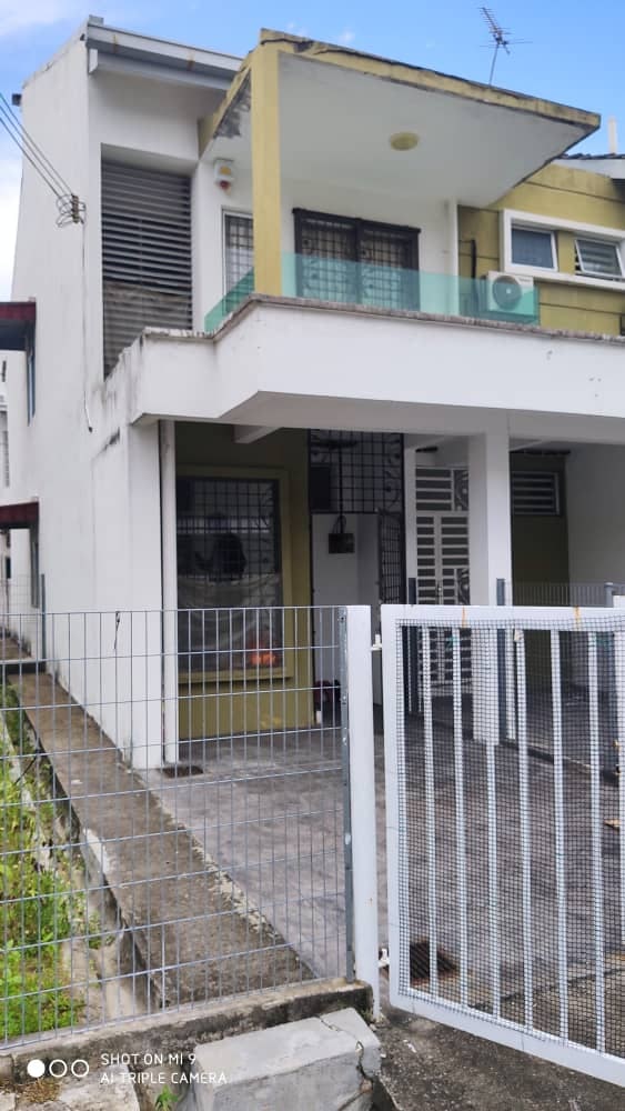 Townhouse Pearl Villa SP4 Bandar Saujana Putra