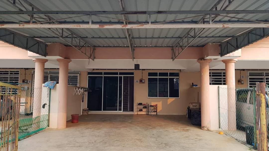 Teres 2 Tingkat Kampung Padang Permai Kuantan - photo 9