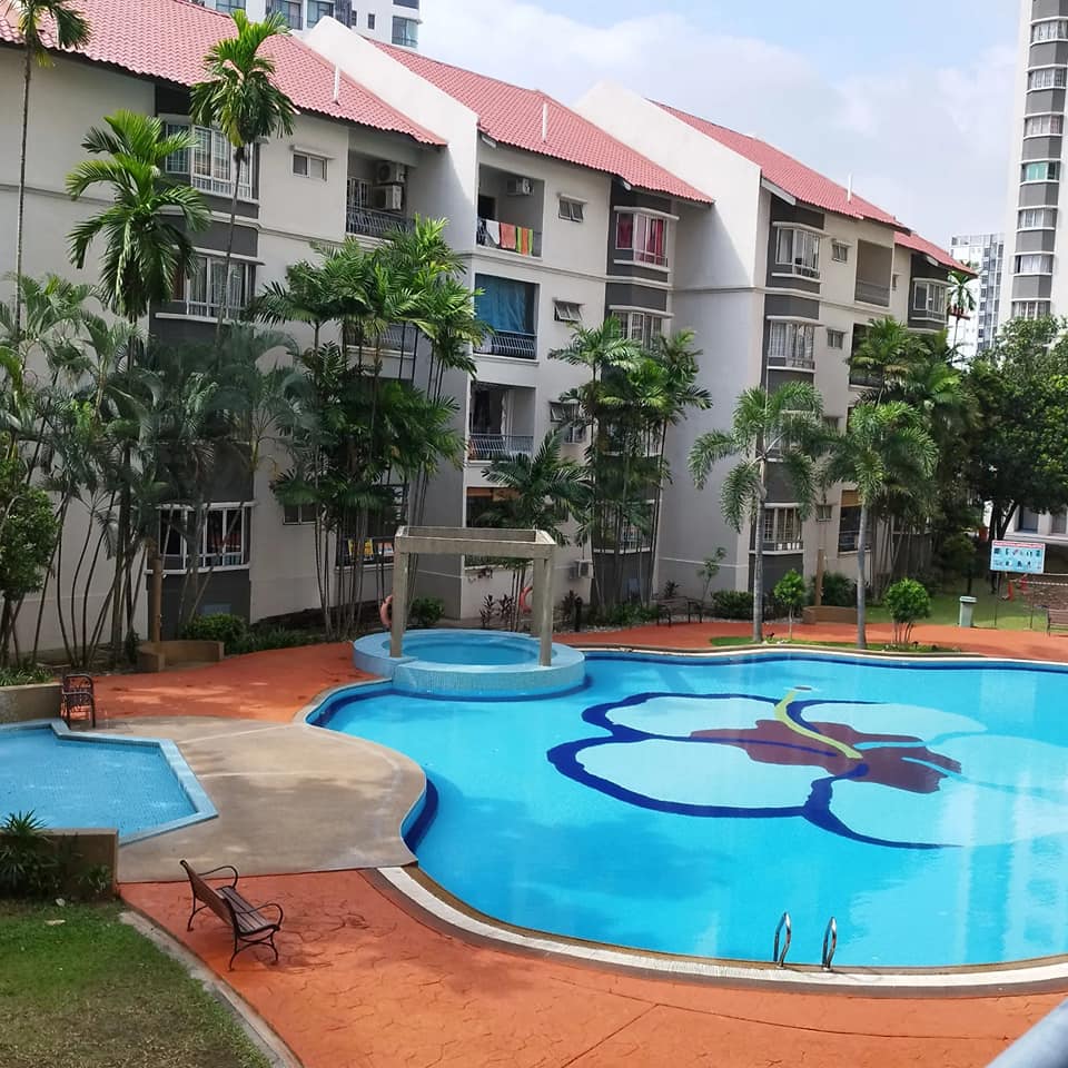 WTR Puncak Seri Kelana Condominium Near Citta Mall