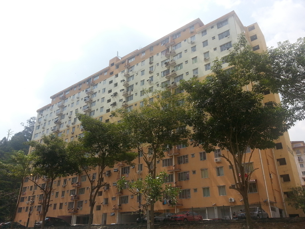 Apartment Jelutong Selayang Heights,END LOT