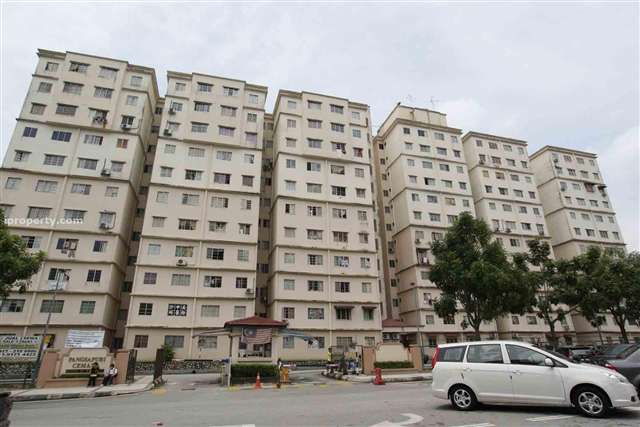 Kasturi Apartment,AMPANG,NEAR LRT,VERY NICE UNIT