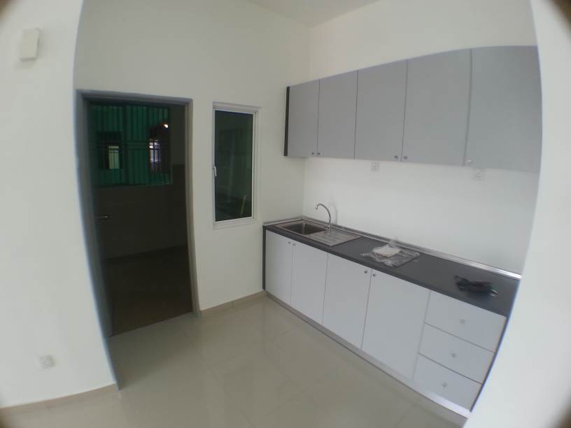 D Suria, Ampang Hilir - photo 1