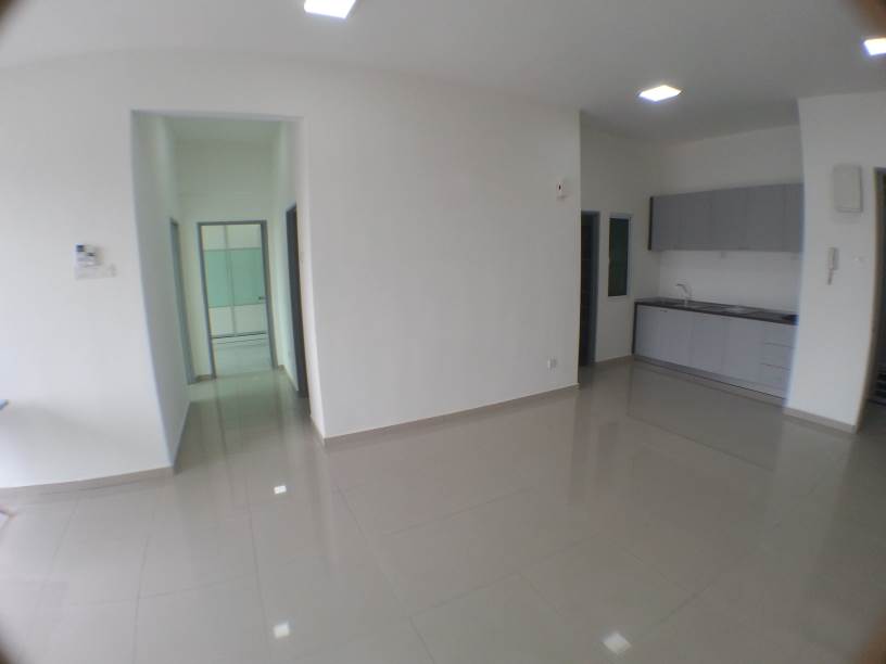 D Suria Condo,Fully - photo 3