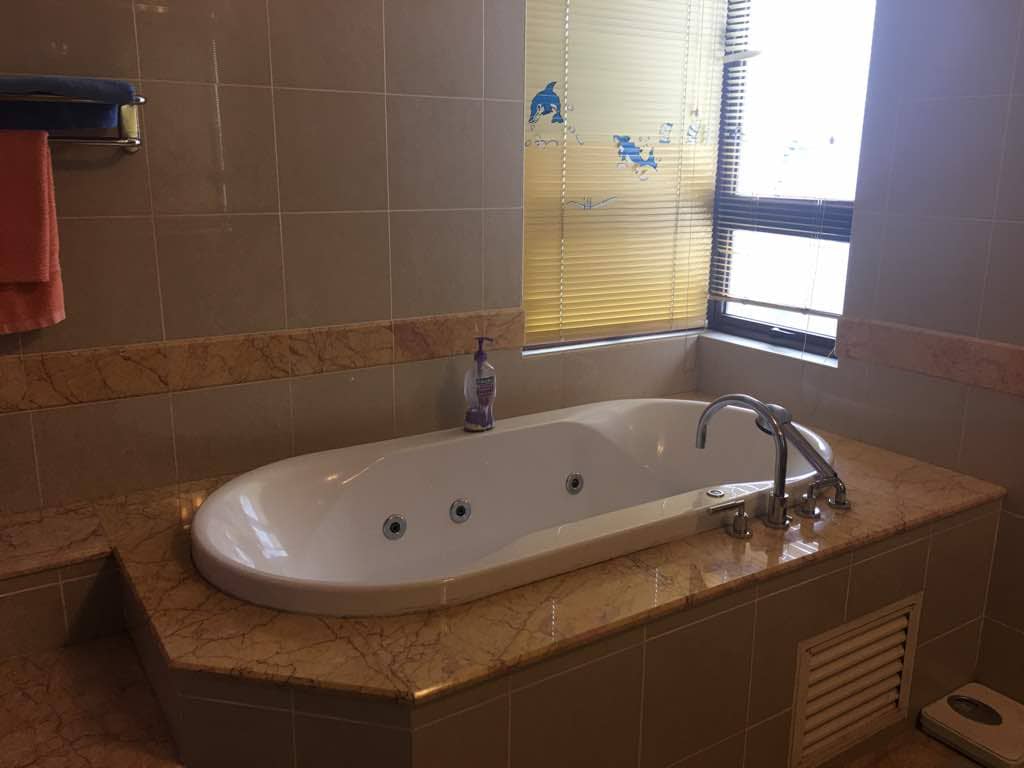 Mont Kiara Damai, Mont Kiara, Big Unit 5 Rooms - photo 11