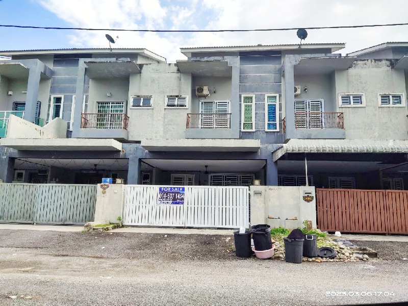 [ Facing Open ] Rumah 2.5 Tingkat Untuk Dijual Bawah Harga Pasaran  - photo 2
