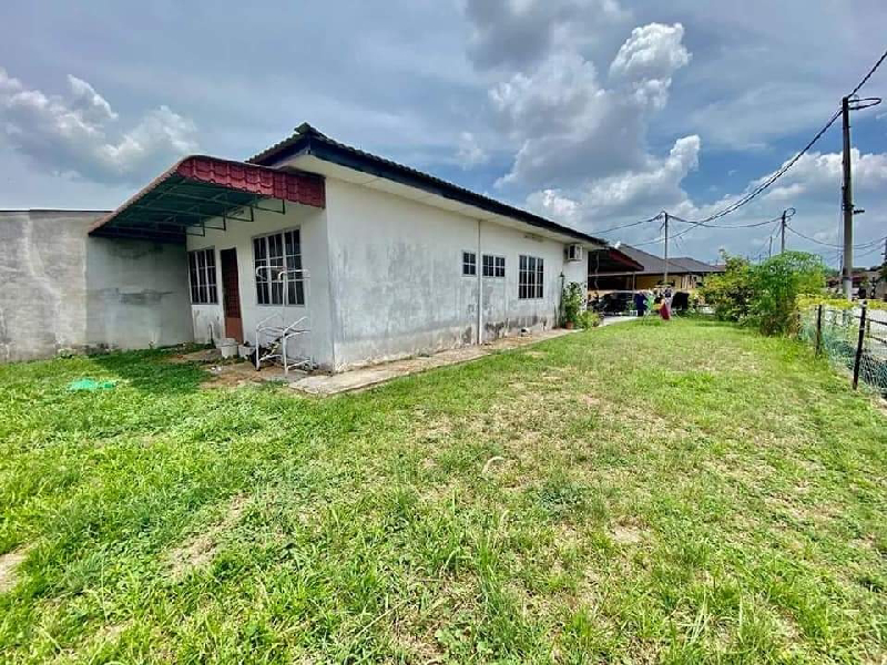 Teres Setingkat CORNER LOT Di Manjung Perak Untuk Dijual  - photo 7