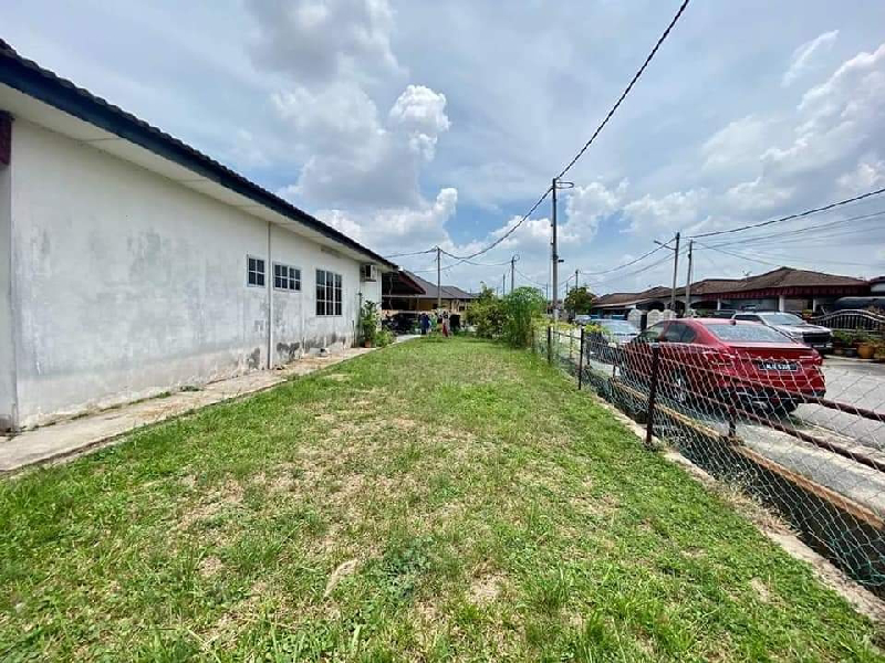 Teres Setingkat CORNER LOT Di Manjung Perak Untuk Dijual  - photo 8