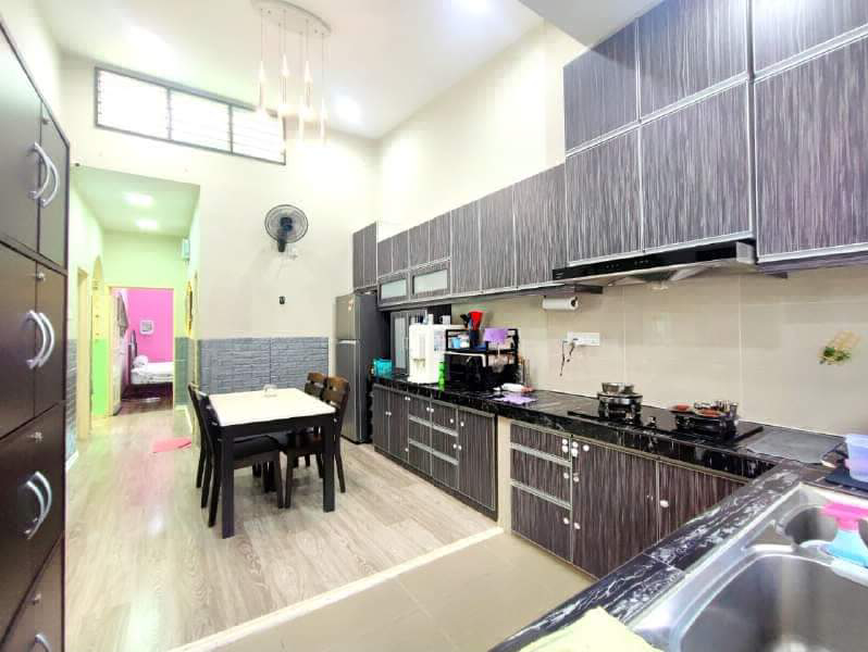 Rumah Corner Lot ( Freehold ) Facing Open - photo 12